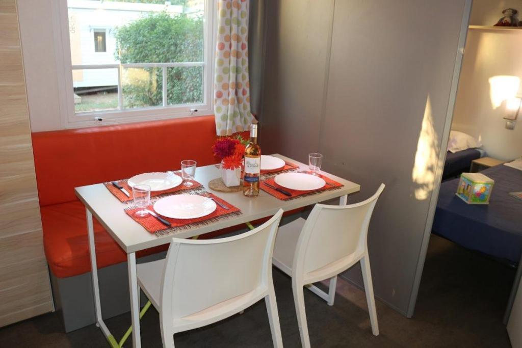Camping Parc Mogador Sanary-sur-Mer Buitenkant foto